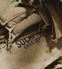 Kalo Koffie - 100% Arabica Koffiebonen - Milano Espresso - 1kg - Exclusieve Koffie -Bekend Koffie Winkel 1091x1200