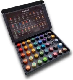 Koffie Proeverij Pakket Groot 40 Stuks Verschillende Smaken Met Mystery Card 'Get Well Soon' Met Persoonlijke (video) Boodschap | Verjaardag | Sinterklaas | Kerstpakket | Vaderdag | Moederdag | Jubileum | Valentijnsdag -Bekend Koffie Winkel 1093x1200 1