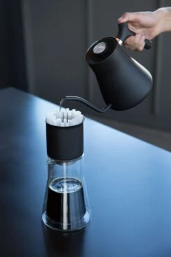 FELLOW - Stagg [XF] Set (Dripper + Carafe) - Handmatige Filterkoffie Set -Bekend Koffie Winkel 800x1200 14
